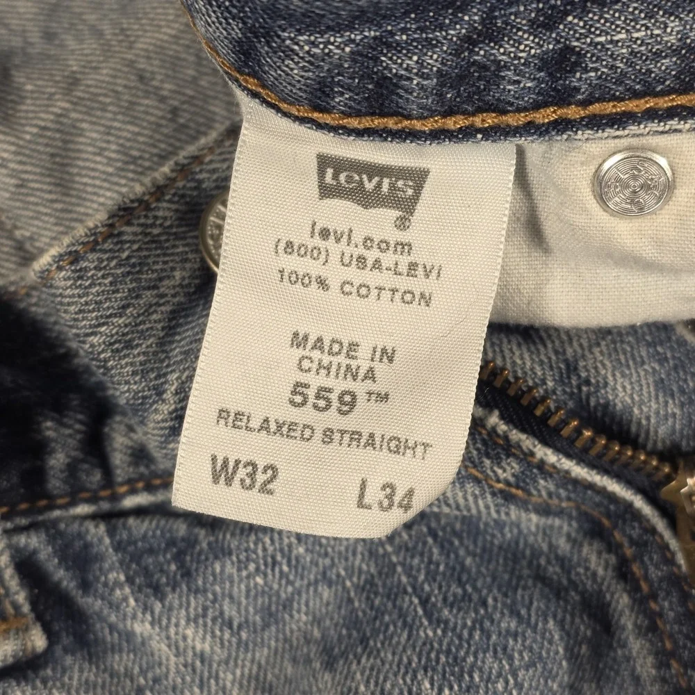 VTG Levis 559 Jeans Men's 32x34 Blue Relaxed Straight Fit Distressed Denim Y2K